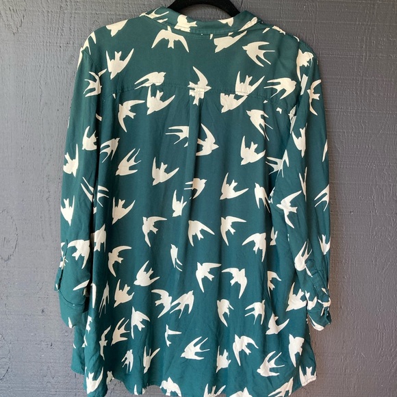 Modcloth Forest Green & Cream Sparrow Print Blouse - Picture 4 of 5